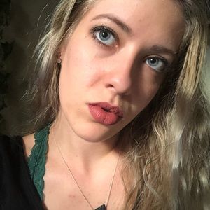 Meet your Posher, Kiley